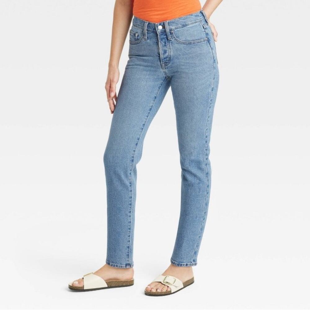 Women’s Mid-Rise 80’s Slim Fit Blue Jeans Size 16
